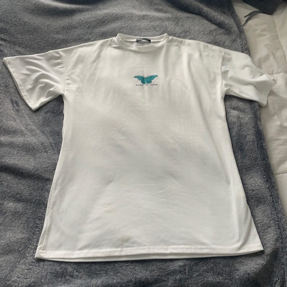 oversized white tshirt with butterfly